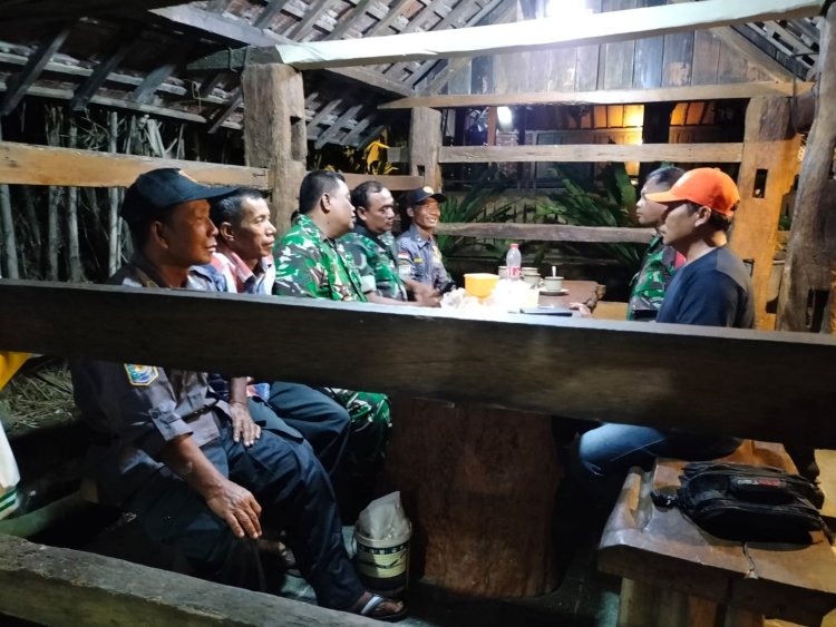 Babinsa Koramil 01 Banjarnegara Laksanakan Patroli Pos Kamling