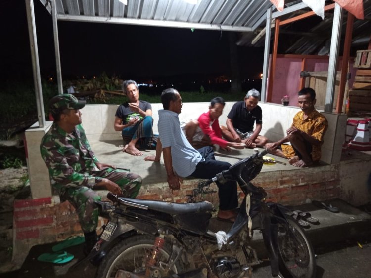 Serka Suyadi Risman Laksanakan Patroli Siskamling Di Desa Pucang