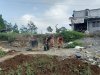 Babinsa Koramil 04 Karangkobar Tinjau Pembangunan KDKMP di Desa Karanggondang