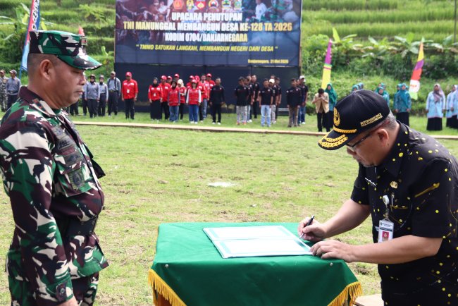 TMMD Sengkuyung Tahap II Kodim 0704 Banjarnegara Resmi Ditutup