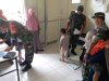 Babinsa Koramil 04 Karangkobar Bantu Bidan Desa Dampingi Giat Posyandu Balita